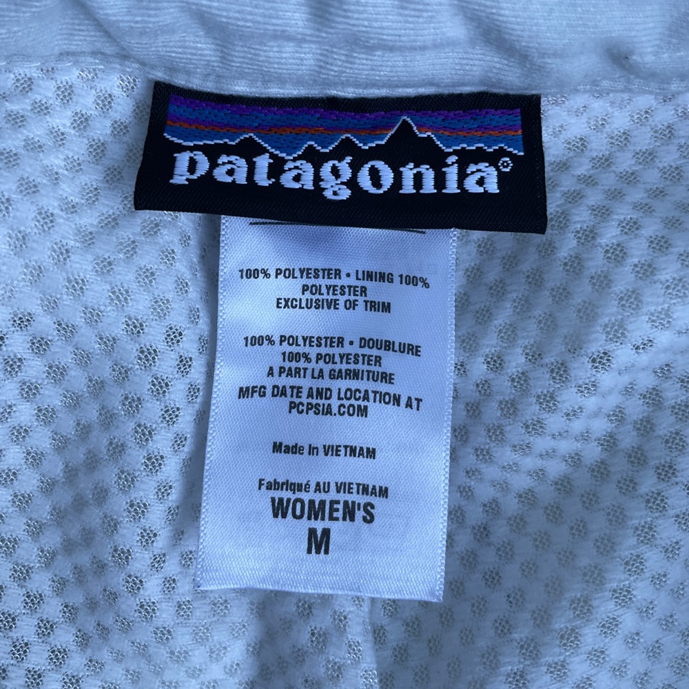 Patagonia GORE-TEX Snow Pants, Women’s Size Medium, Black - Picture 4 of 5